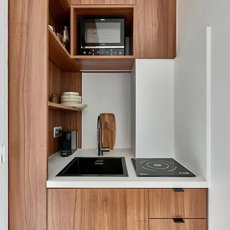 Apartment Lively & Trendy Neighborhood Metro L11 *