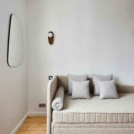Apartment Lively & Trendy Neighborhood Metro L11