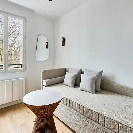 Apartment Lively & Trendy Neighborhood Metro L11 *